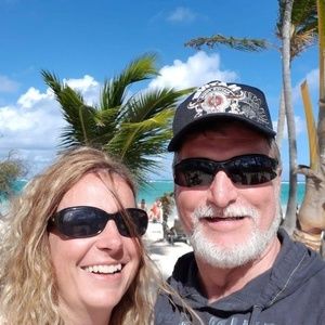 Meet your Posher, Marc